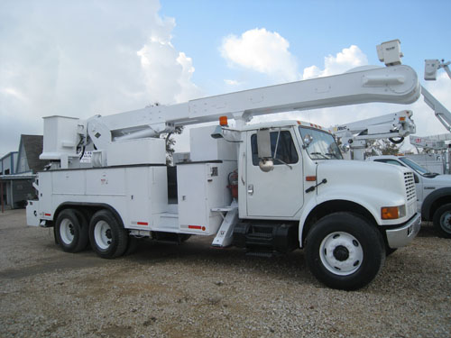 Versilift bucket truck.