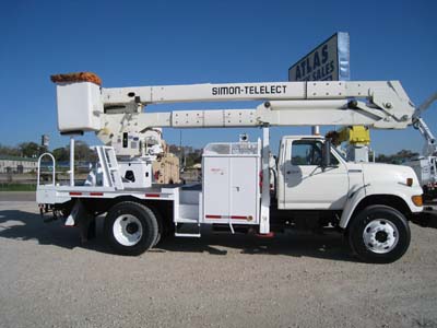 Simon-Telelect bucket truck.