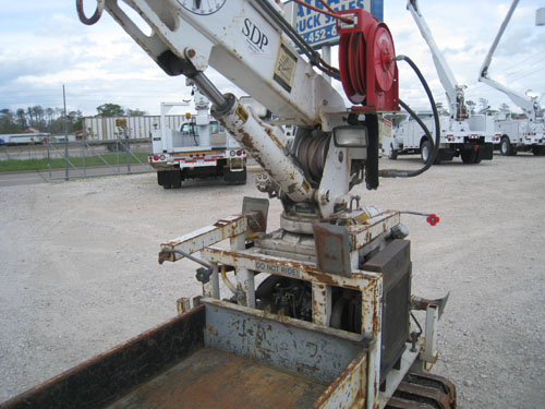 Remote Auger & bucket.