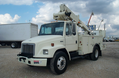 cat diesel bucket truck