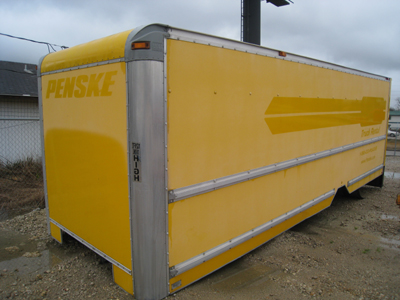 25 foot yellow penske body.