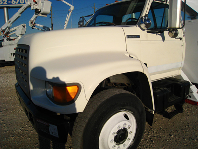 Ford F700 Bucket Truck.