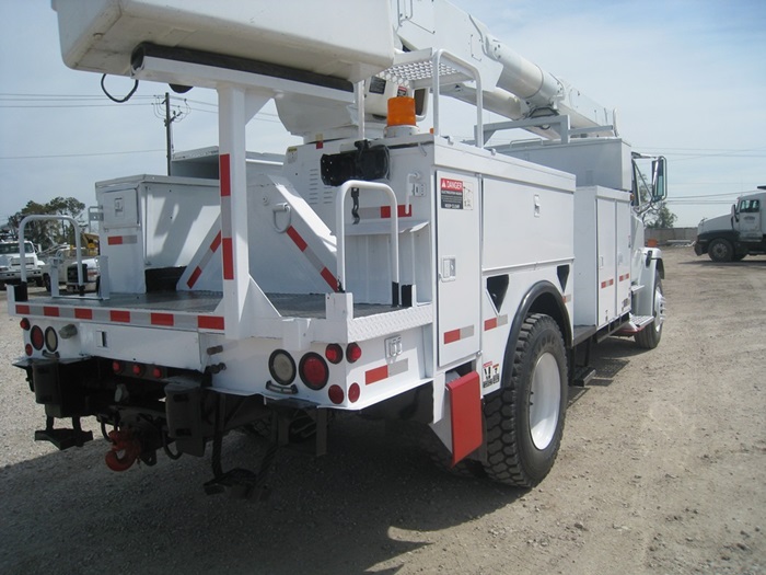 Bucket Truck with curb side access.