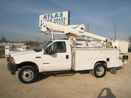 Bucket Truck #B1221 | Atlas Truck Sales, Inc.