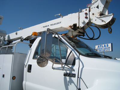 White Digger Truck