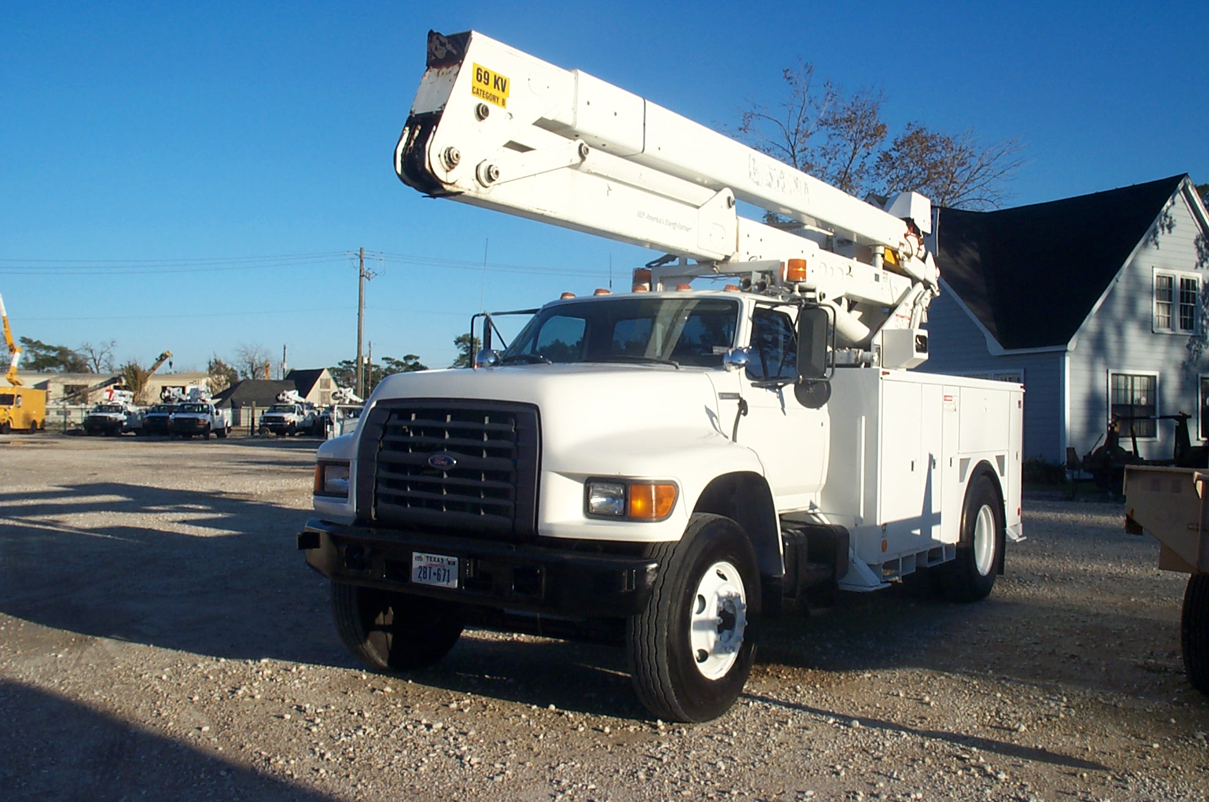 Bucket Truck