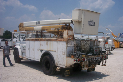 This bucket trucks has a 52' work height.