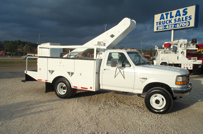 Bucket Truck 34' Working height